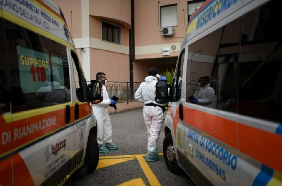 世卫组织：欧洲几乎所有的冠状病毒死亡都是60岁以上的人。