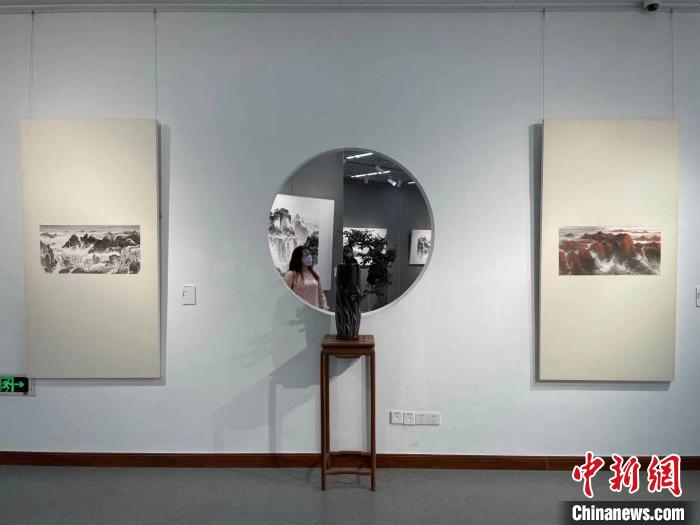 广东美协名誉主席许钦松展逾30幅佳作推广岭南山水画
