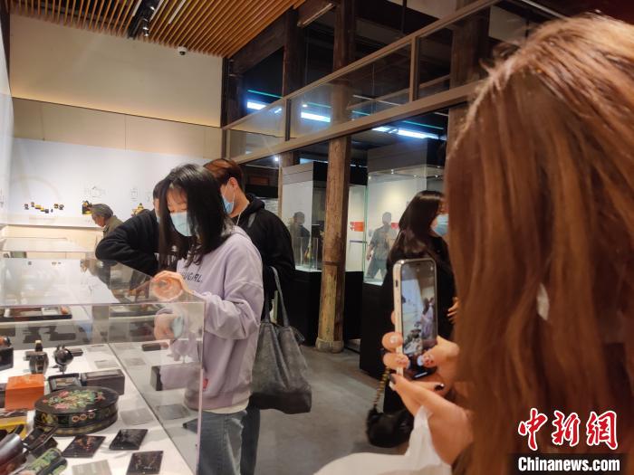 福州近代百年漆器和当代漆艺设计展开展新设计成亮点